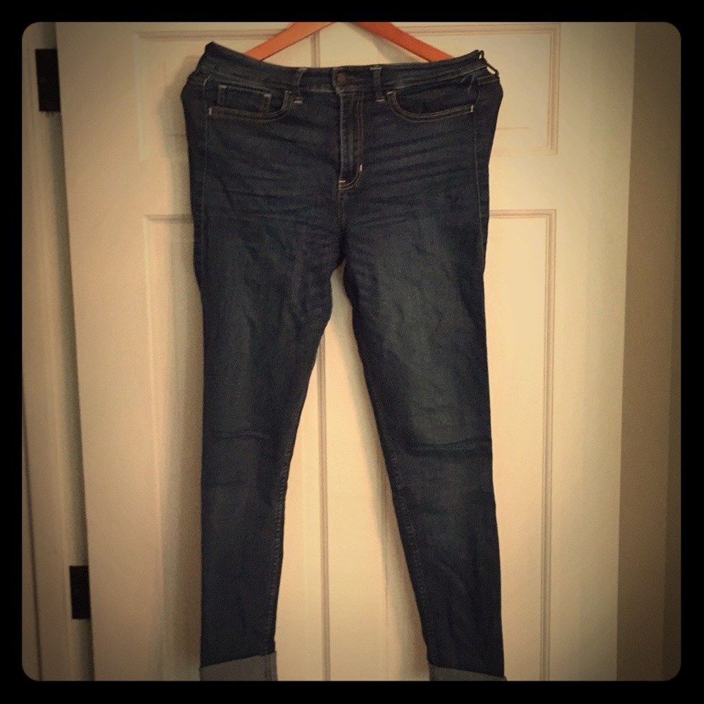 Hollister jeans!!